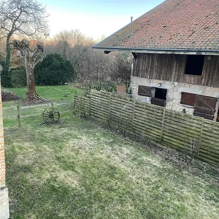 Sensation, Maison 3 Pour 9 Personnes Semesterbostad Chuffilly-Roche